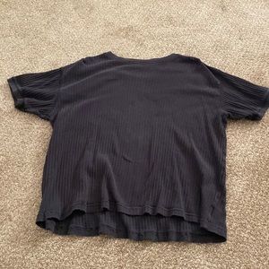 Black ribbed t-shirt